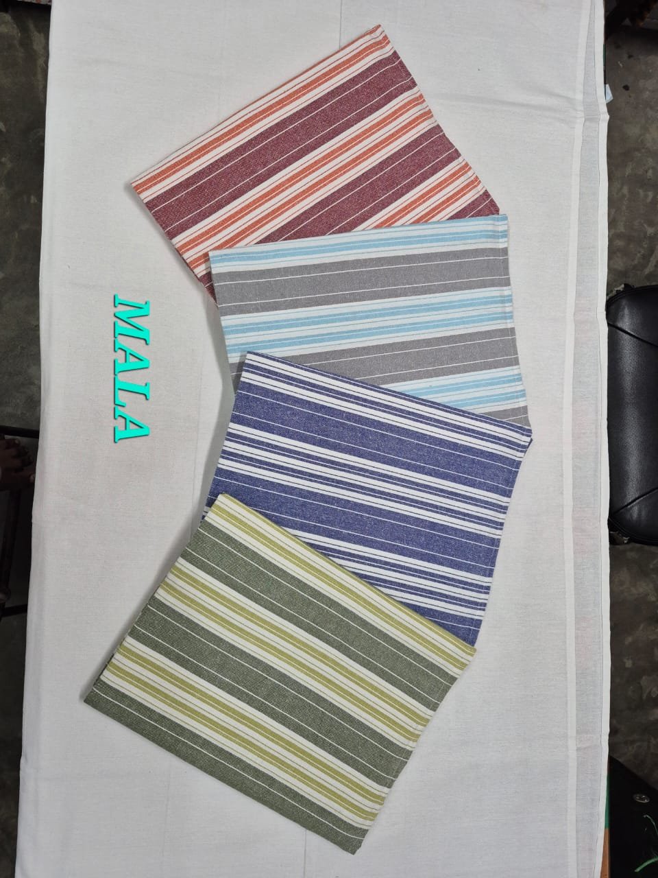 ST 60x90 Combed Cotton Stripe Bed Sheet - Model 15